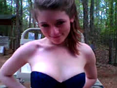 Dream Girl Public Park Flashing On Webcam at Pornxs