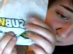 18yo British Chubby Teen Showing On Webcam at Pornxs